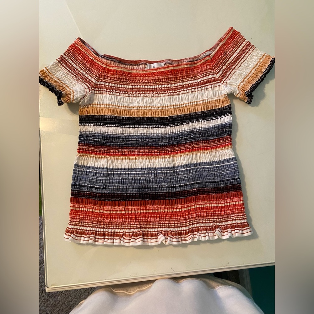 Shirt size xs